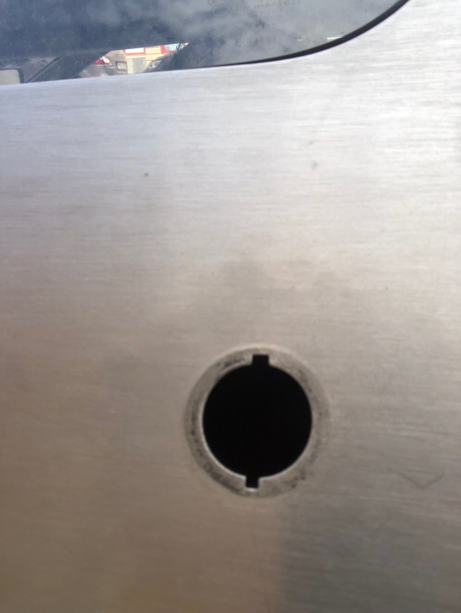 19 hole from outside